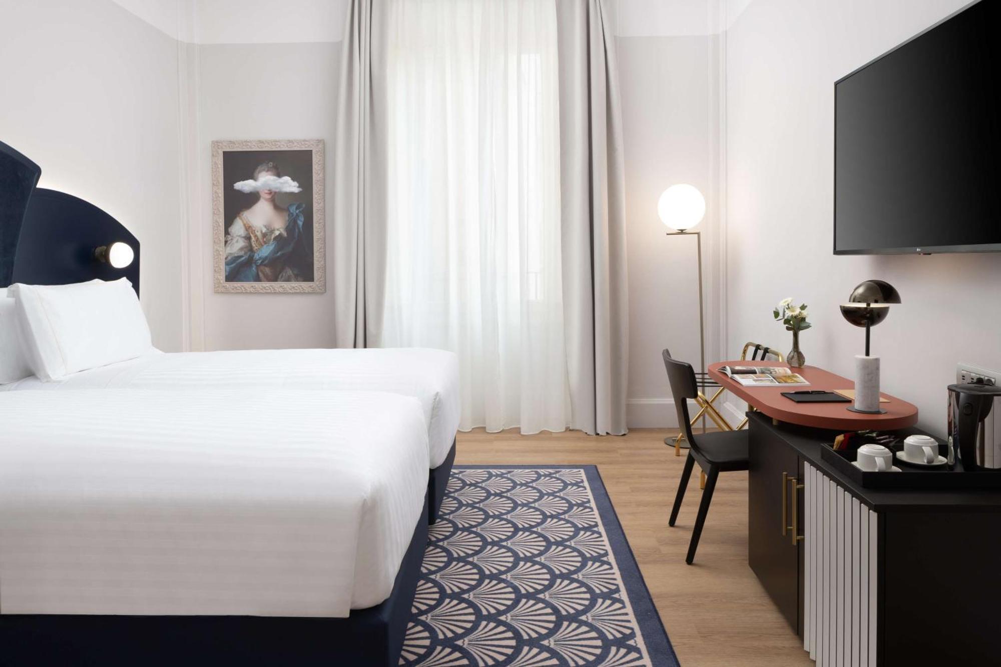 Anglo American Florence, Curio Collection By Hilton Florencia